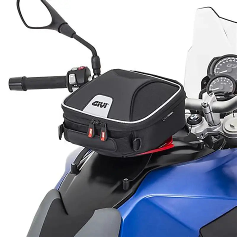 Kit de fixation Sacoche Réservoir Yamaha MT09/Tracer - BF23 Givi moto