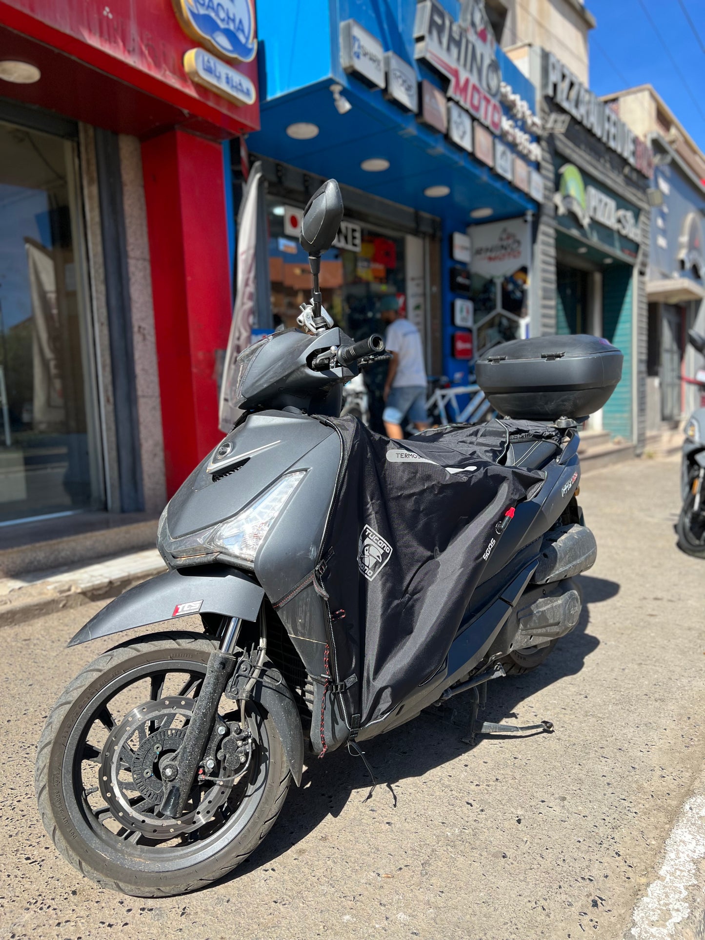 Tablier Tucano Urbano Termoscud  R204X Sym HD 300